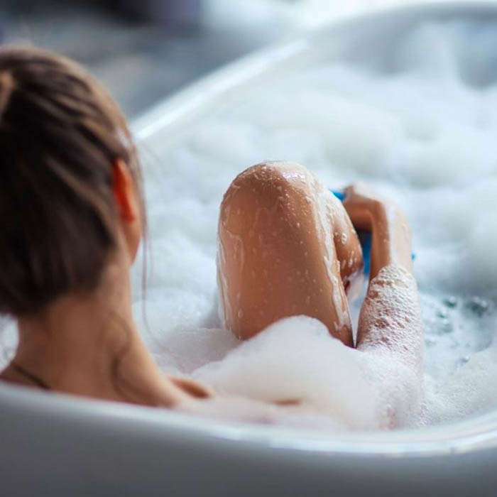 Como preparar um banho de espuma relaxante
